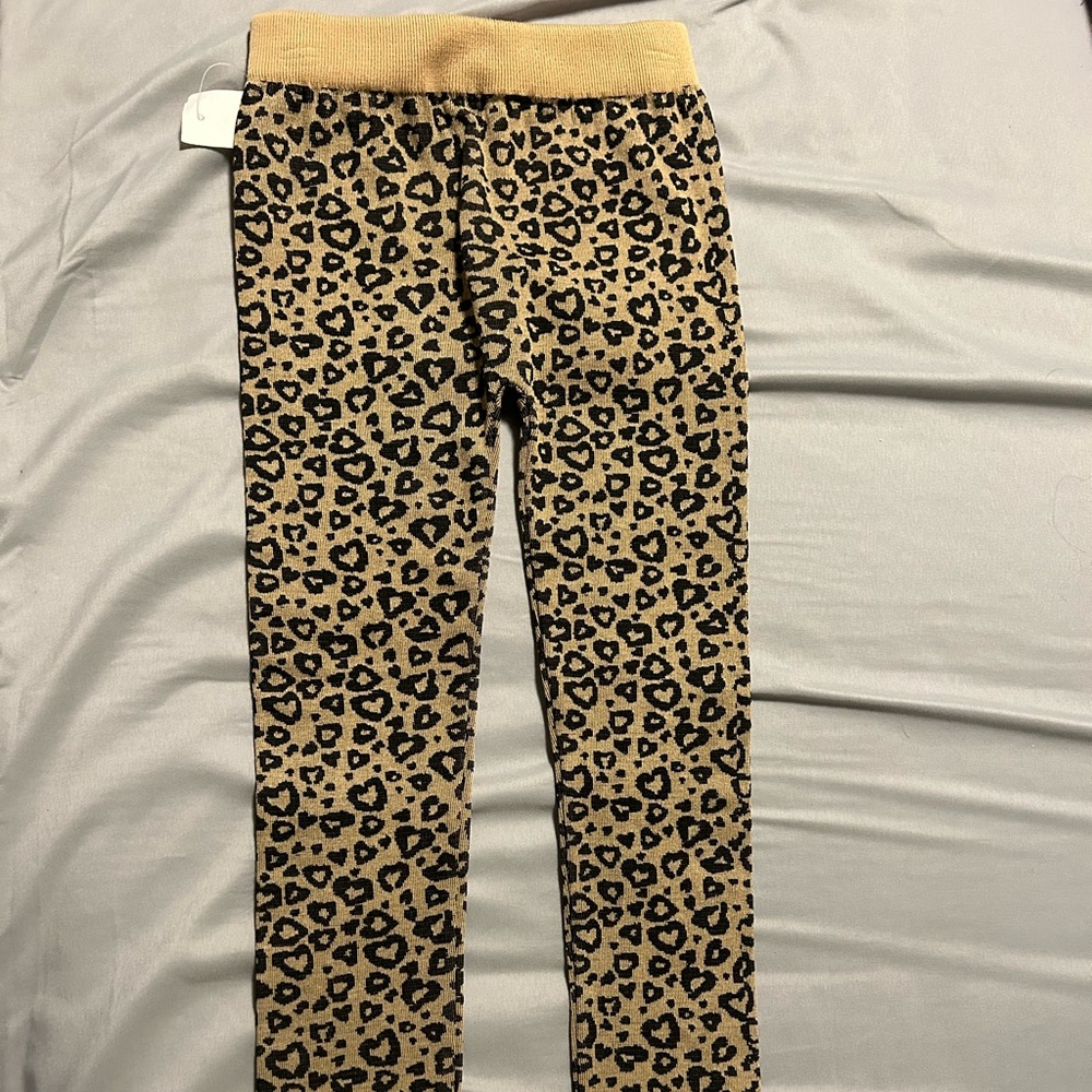 Leopard/black